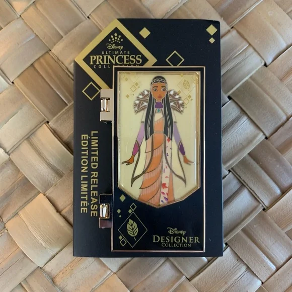 Disney  Pocahontas , designer ultimate Collection pin . - Picture 3 of 6